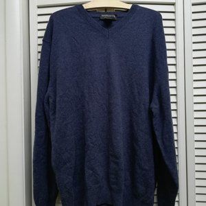 Hathaway Platinum Mens Cashmere V-Neck Sweater Navy
